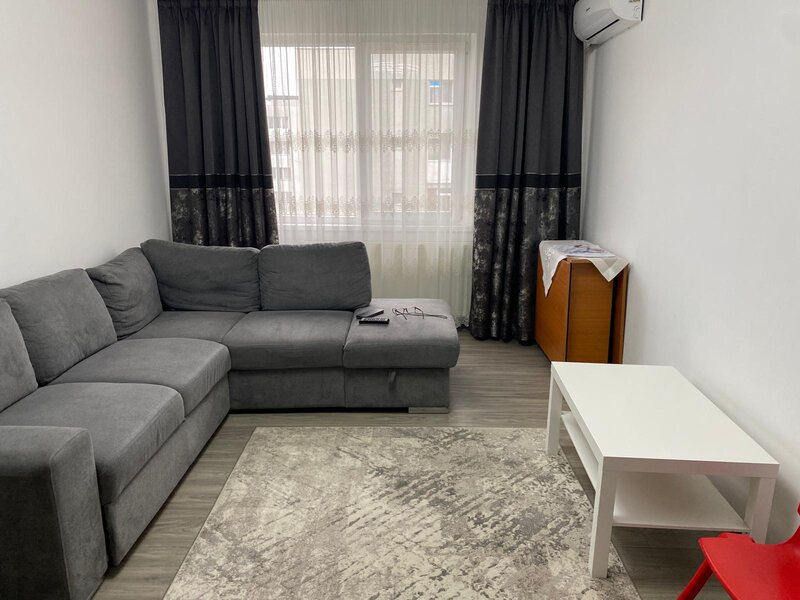 Bulevardul 1 Decembrie 1918.